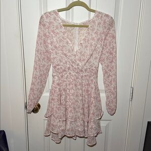 Floral V-Neck Long Sleeve Dress